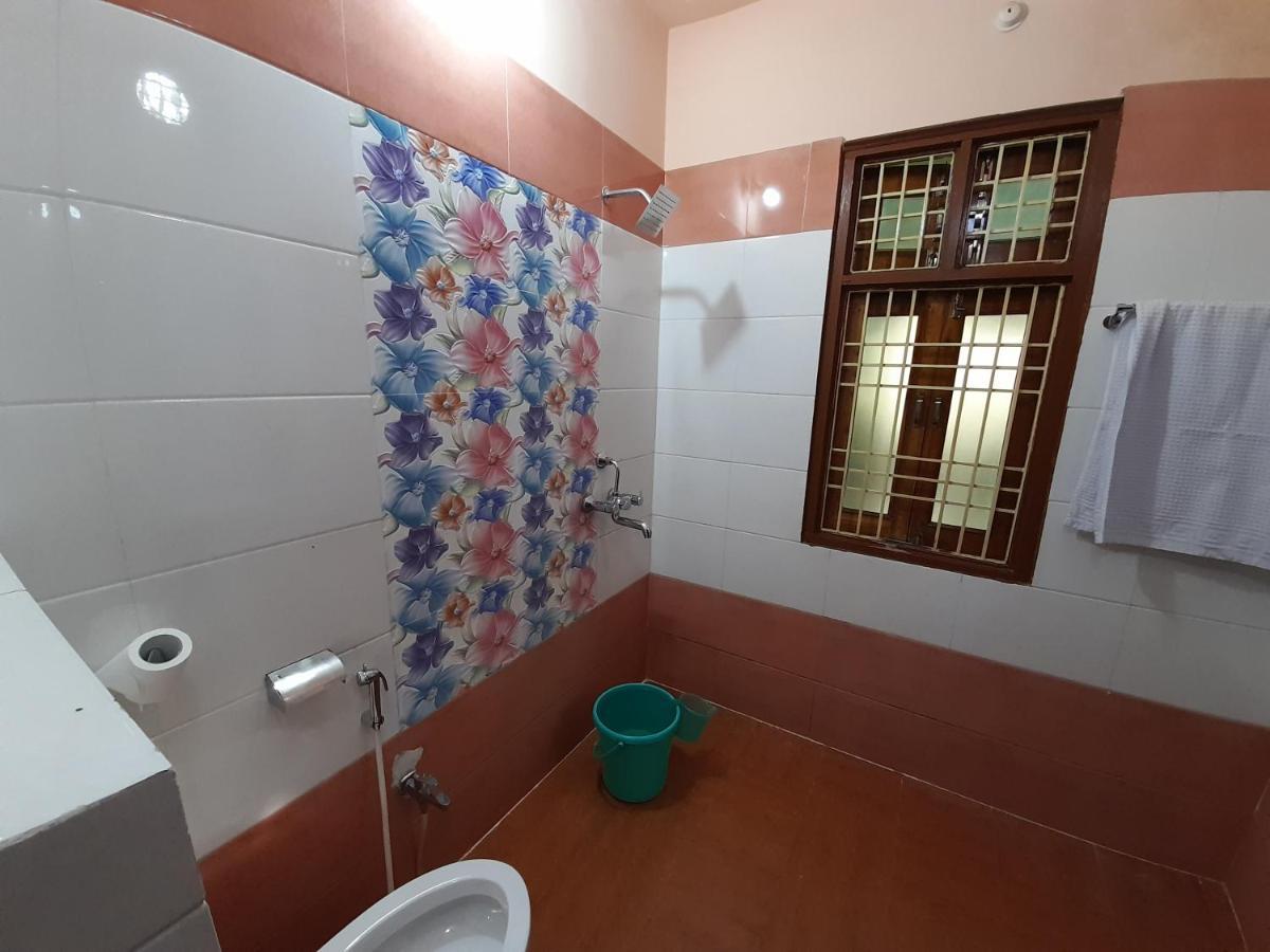 Govind Niwas Home Stay Gválijar Exteriér fotografie