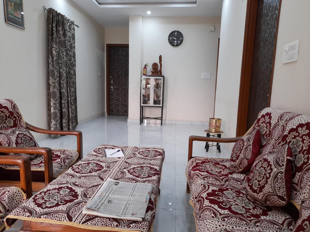 Govind Niwas Home Stay Gválijar Exteriér fotografie